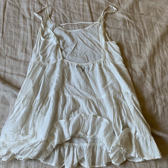 Brandy Melville Jada Dress - Picture 3 of 6